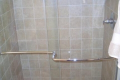 blogmedia-100211070731_frameless_shower_door_for_remodeled_shower